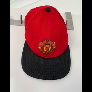 Manchester United hat